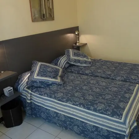 Apartament Sleeps 4 Air Con Wifi *